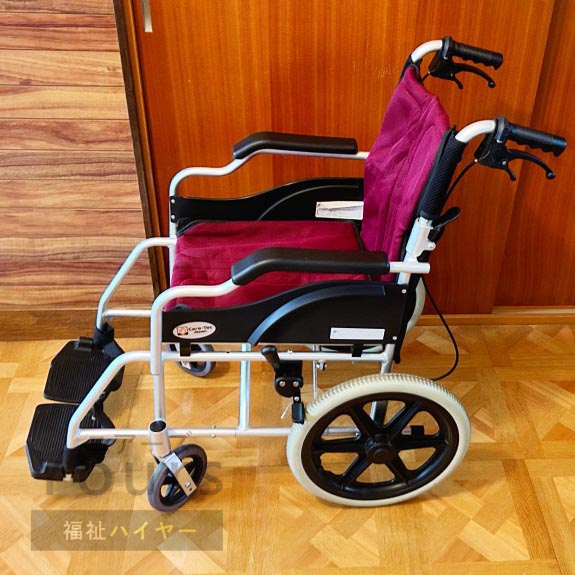 介助型車いす